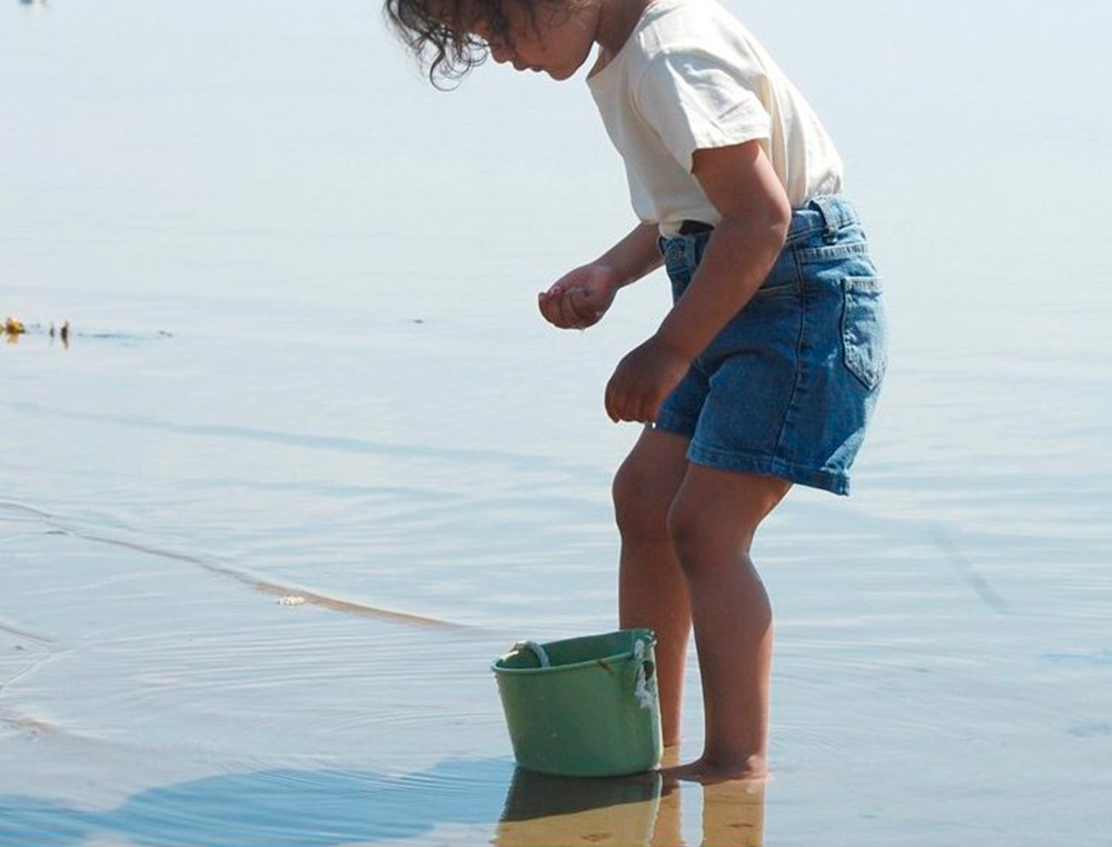 CUBO DE PLAYA VIKINGTOYS ECOLINE ECOLOGICO Y RECICLABLE CAPACIDAD 1,5 LITROS