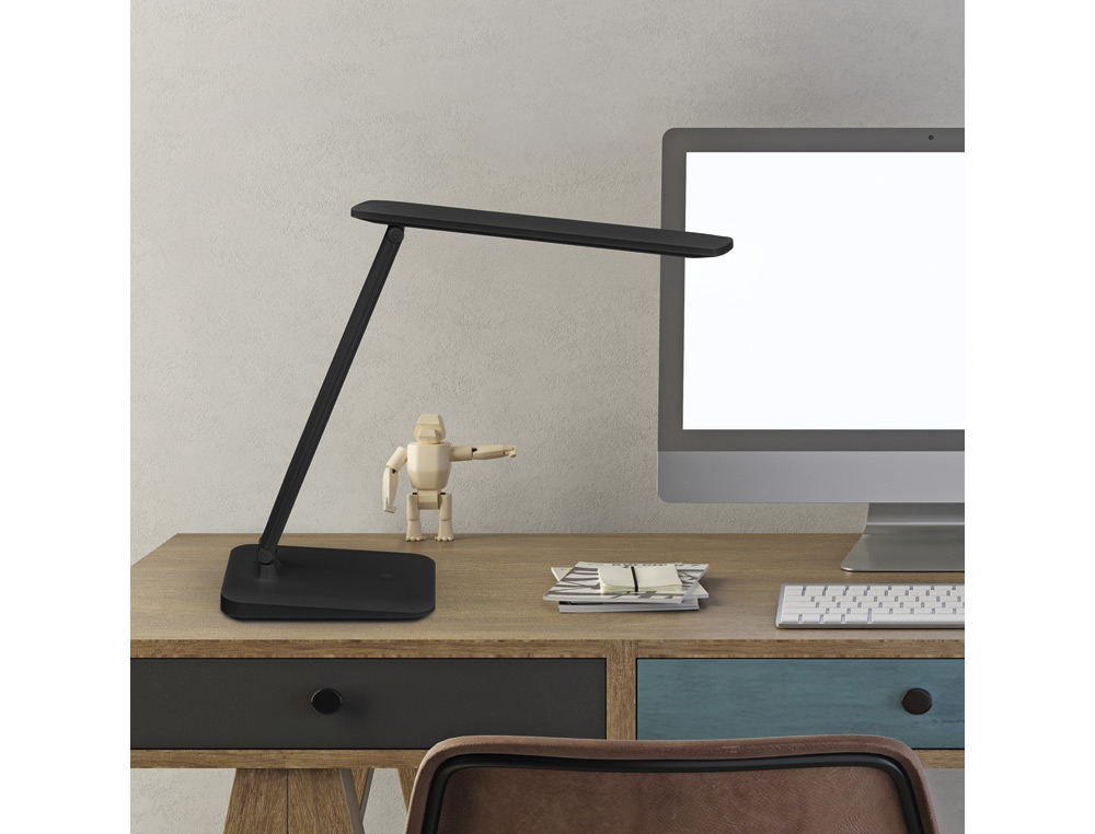 LAMPARA DE ESCRITORIO MAUL LED 2,7W 325LM LUZ AJUSTABLE PANEL TACTIL BRAZO GIRATORIO NEGRA